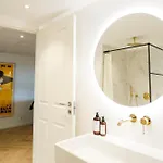 Penthouse 科灵